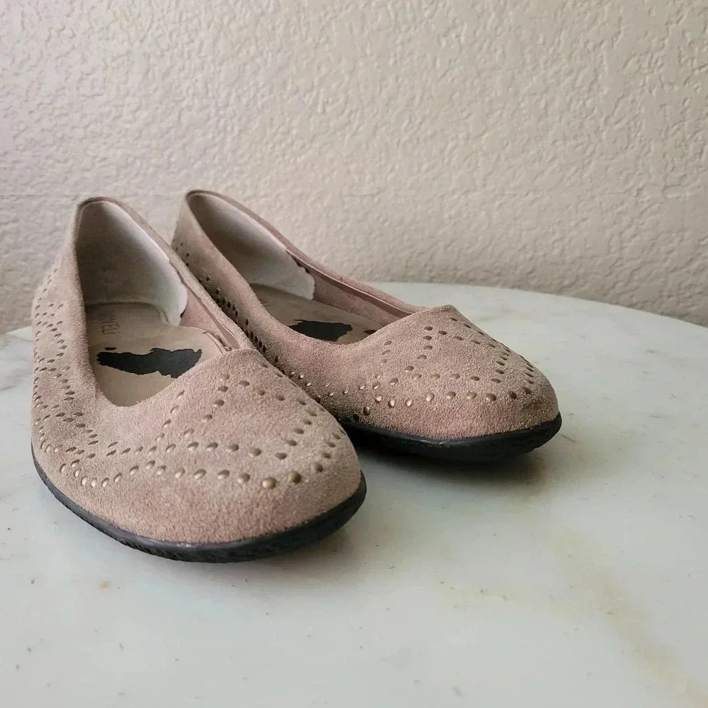 Vaneli Brown Studded Flats Rubber Sole 9